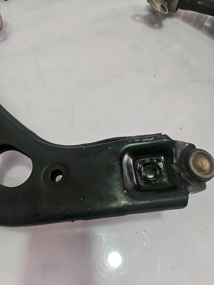 BMW 2er F45 F46 218d Querlenker Vorne Rechts Links – Bild 3