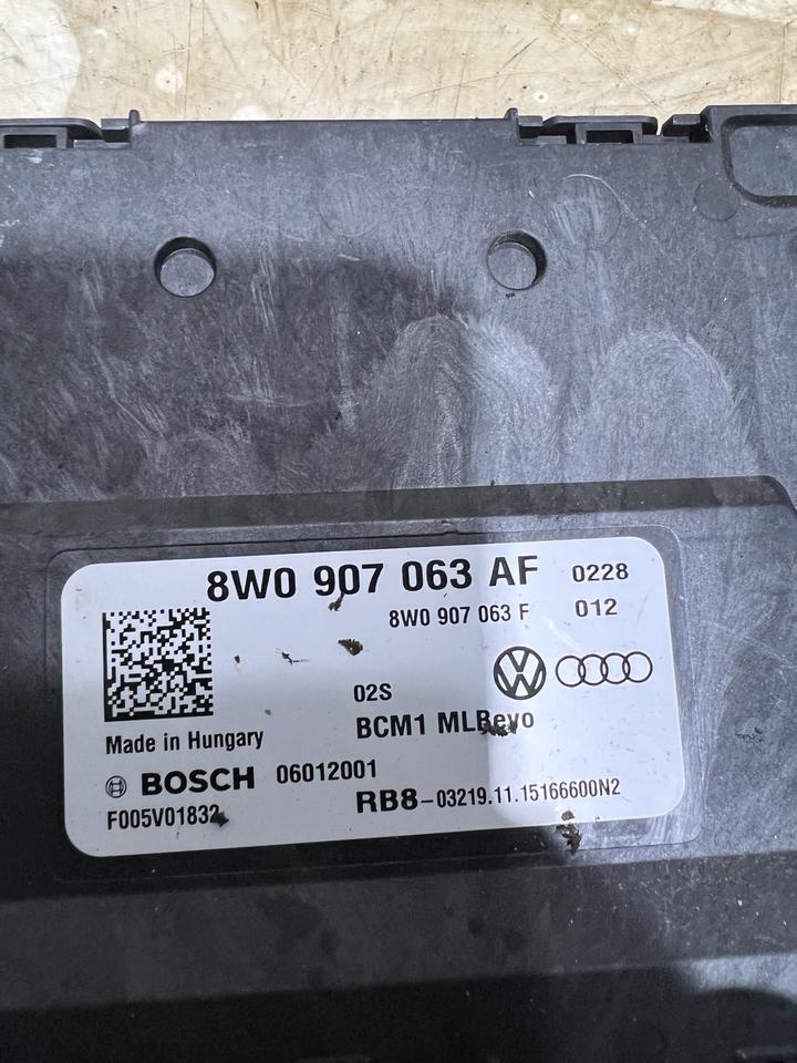 Audi A4 B9 8W Bordnetzsteuergerät Komfortsteuergerät 8W0907063AF – Bild 4