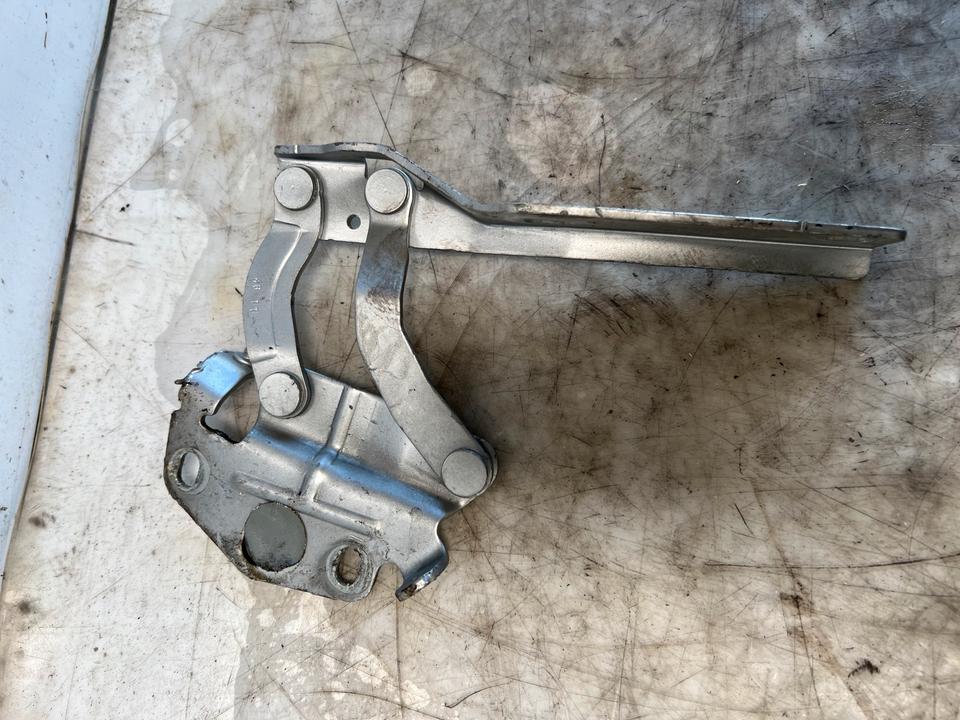 VW Passat B7 Motorhauben Scharnieren 3AA823301 3AA823302 – Bild 4