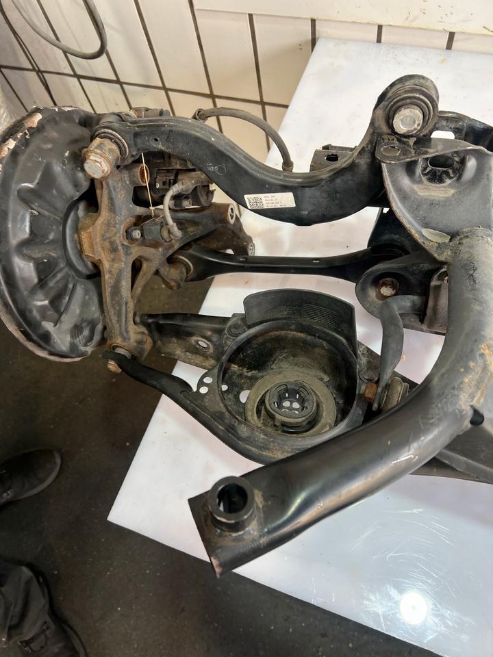 VW Audi Golf 7 VII A3 8V Hinterachse Achse Träger Hinten Komplett – Bild 13