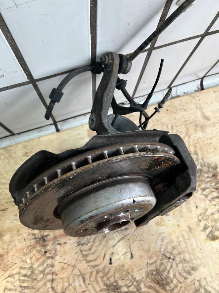 BMW 6er E63 E64 4.4 Achsschenkel Radnabe Bremssattel Vorne – Bild 11