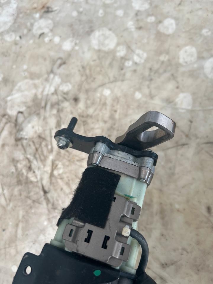 Audi A6 4F Elektrische Heckklappe Stellmotor Links 4F9959945 – Bild 9