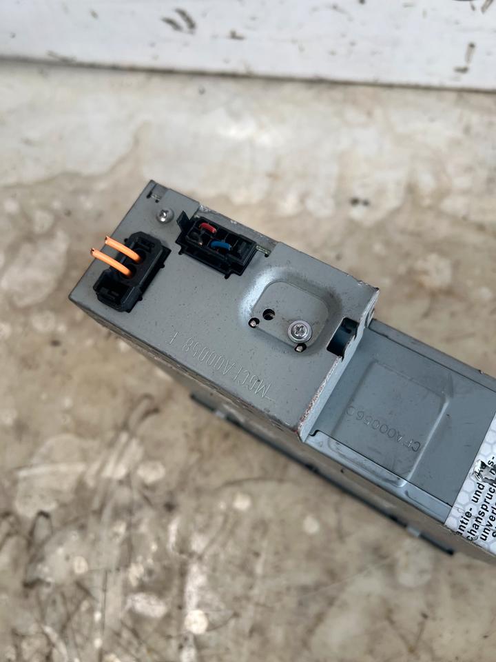 Audi A1 8X CD Wechsler Changer 8X0035110A – Bild 5