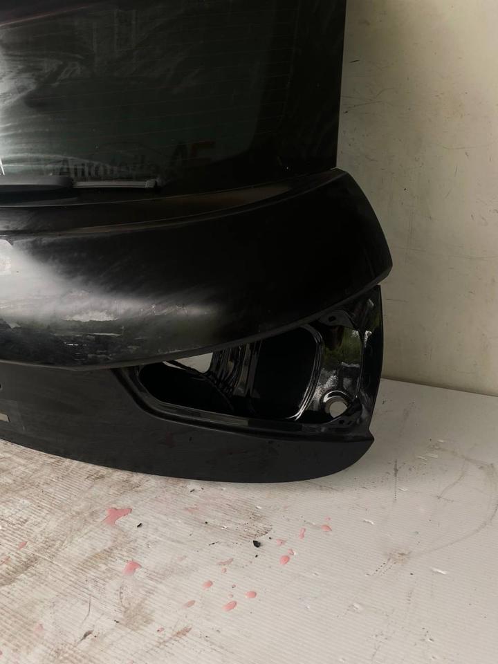 Audi A1 8X Heckklappe Kofferraumdeckel Deckel Hinten LZ9Y – Bild 3