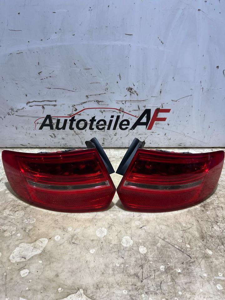 Audi A3 8P Facelift Heckleuchte Rückleuchte Leuchte Hinten