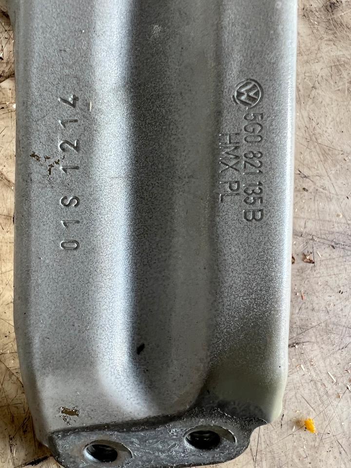 VW Golf 7 VII Kotflügelhalterung 5G0821135B 5G0821136B – Bild 7