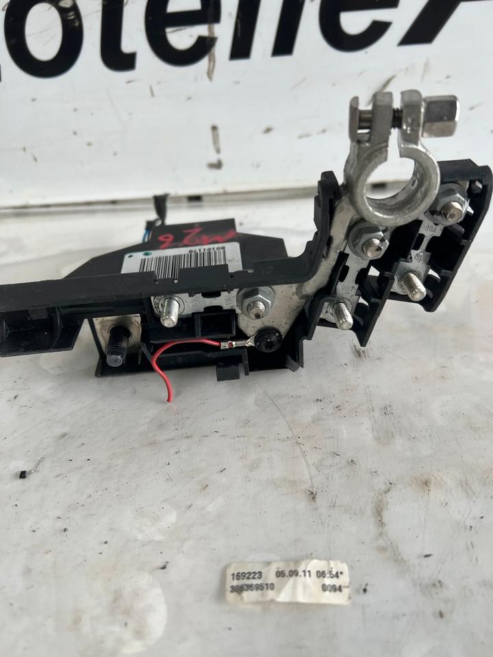 Audi A6 4F Steuergerät Überlastschutz 4F0915519 – Bild 2