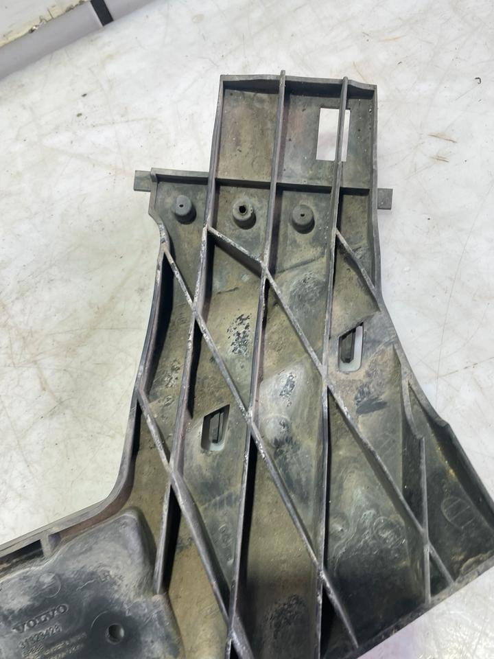 Volvo V60 Stoßstangen Halter Träger Vorne 31323428 31323429 – Bild 11