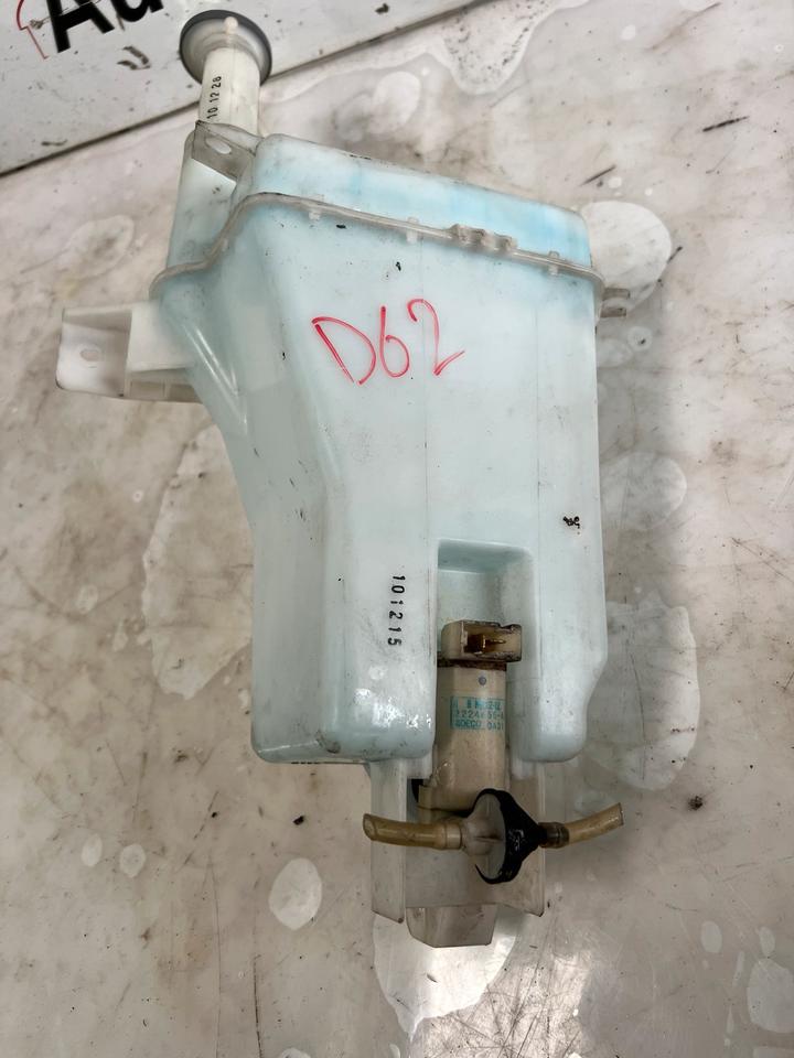 Nissan Micra K13 Wasserbehälter Behälter Vorne – Bild 6