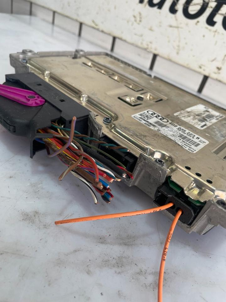 Audi A3 8V Bose Verstärker Soundsystem 4G0035223B – Bild 4