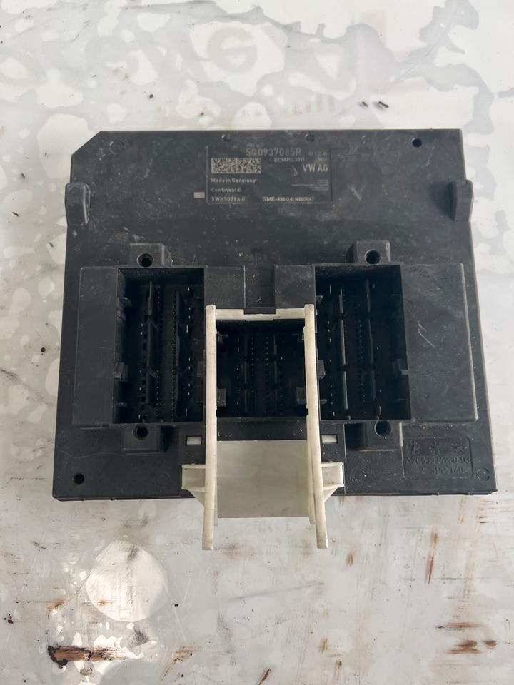 VW Golf 7 VII Steuergerät 5Q0937085R – Bild 2