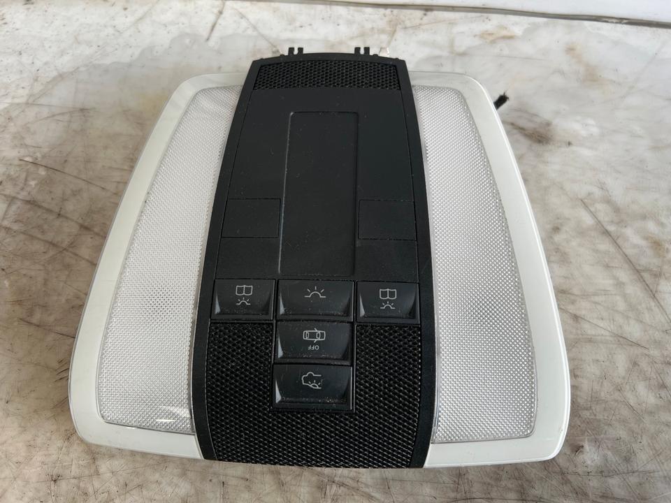 Mercedes W204 S204 Leseleuchte Innenleuchte Leuchte A2048202001 – Bild 2