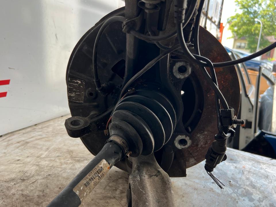 Audi Q7 4L Achsschenkel Radnabe Querlenker Vorne Links – Bild 10