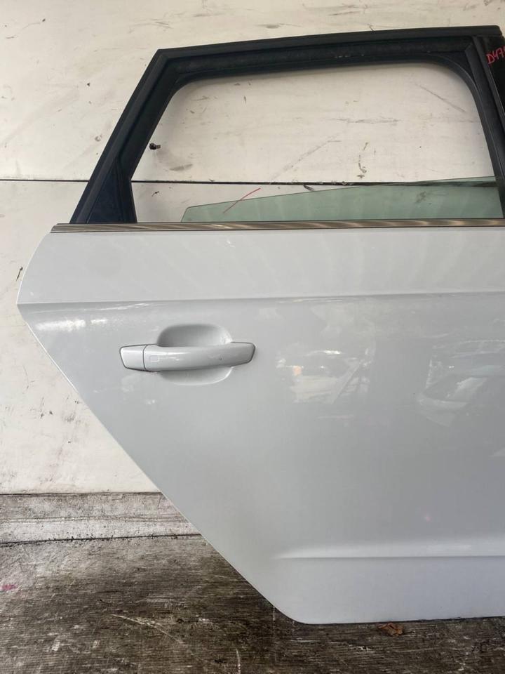 Audi A3 8V Sportback Tür Hinten Rechts Komplett LS9R – Bild 10
