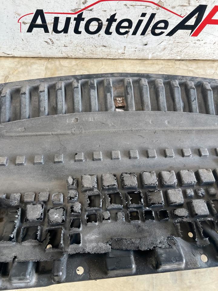Mercedes E Klasse W212 Unterbodenschutz A2125200223 – Bild 2