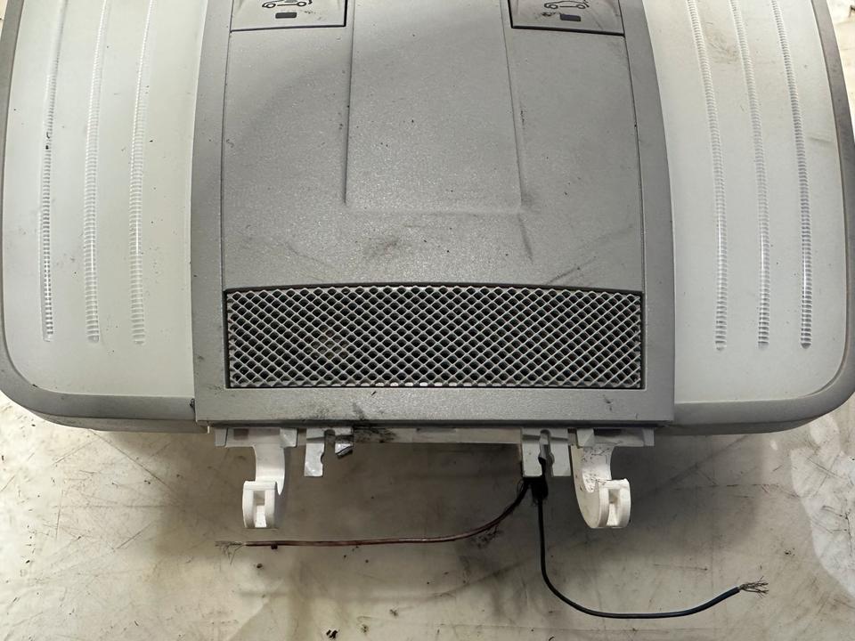 Mercedes E-Klasse W212 Leseleuchte Innenraumleuchte A2129064301 – Bild 6