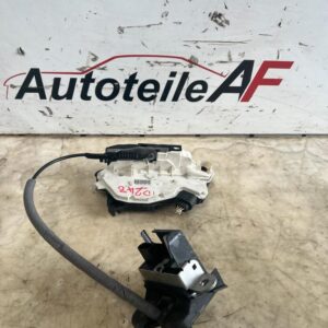 VW Scirocco Türschloss Tür Schloss Vorne Rechts 5N2837016C