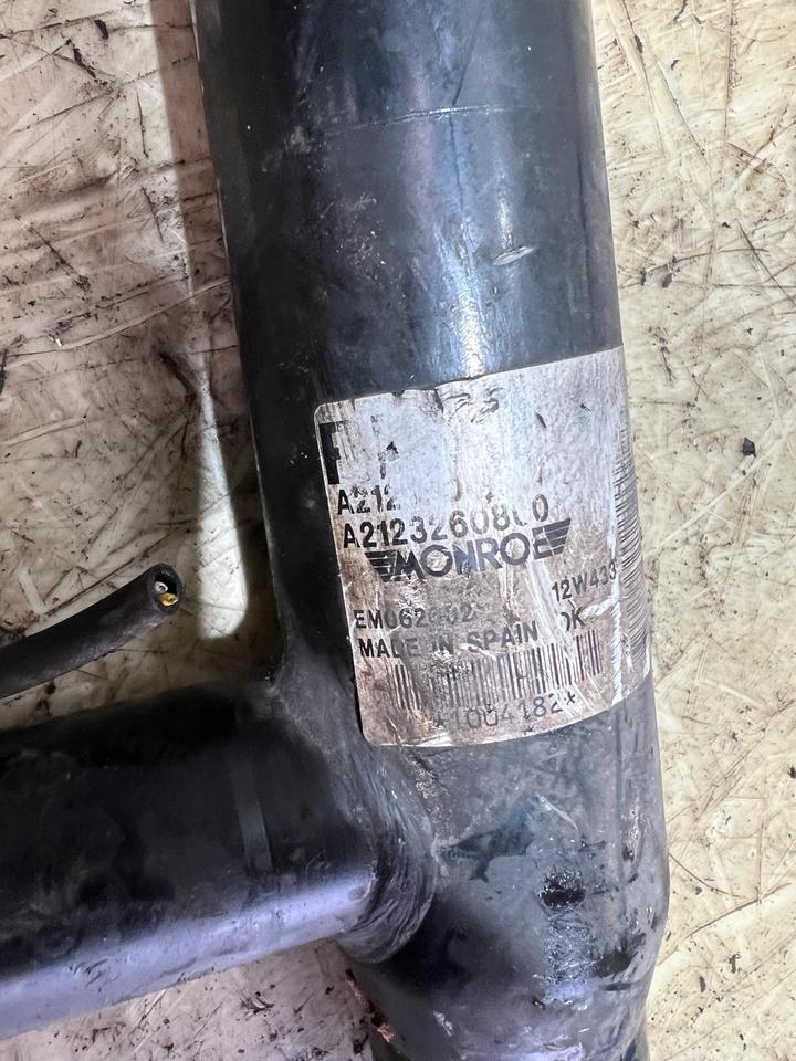 Mercedes CLS W218 X218 W212 Stoßdämpfer Federbein Hinten – Bild 13