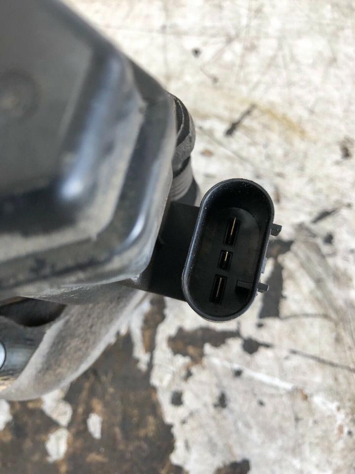 BMW 5er F10 F11 Elektrische Bremssattel Hinten – Bild 8