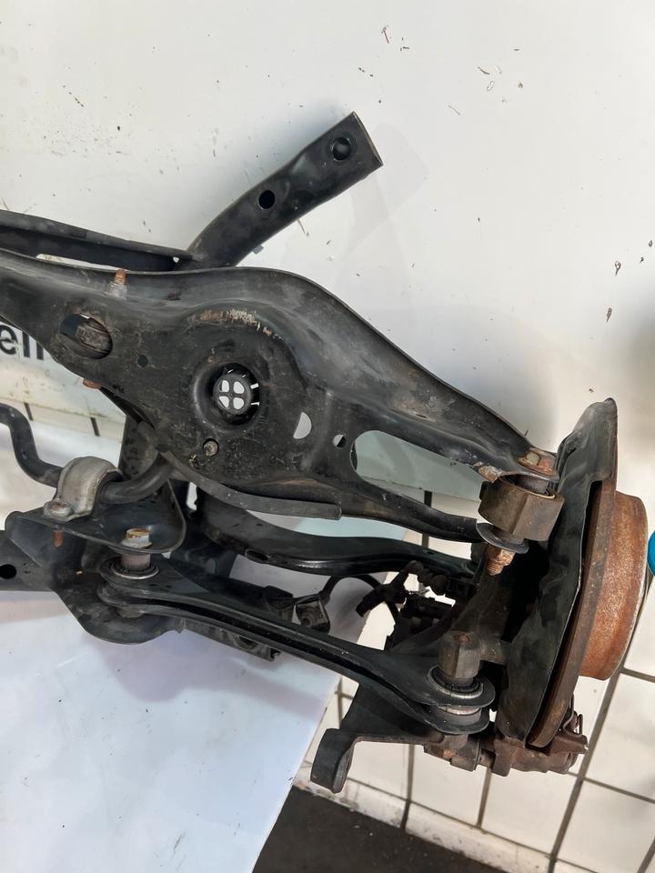 VW Audi Golf 7 VII A3 8V Hinterachse Achse Träger Hinten Komplett – Bild 8