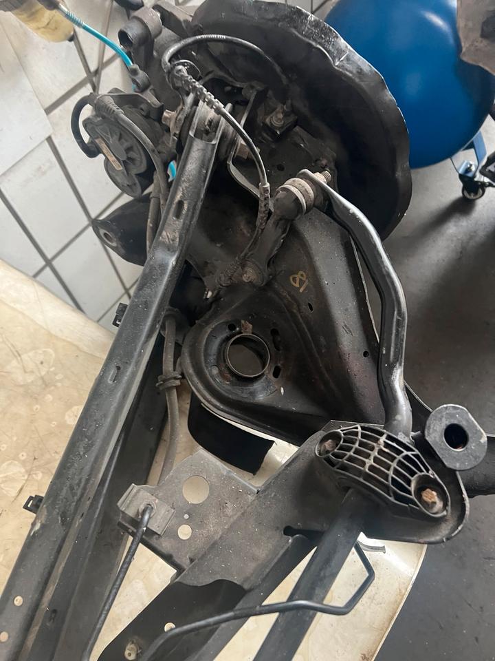 Mini Clubman S F54 Hinterachse Achse Achsträger Träger Achskörper – Bild 4