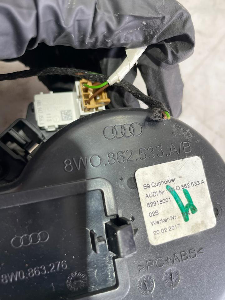 Audi A4 B9 8W Getränkehalter Mittelkonsole Getränke 8W0862533A – Bild 5