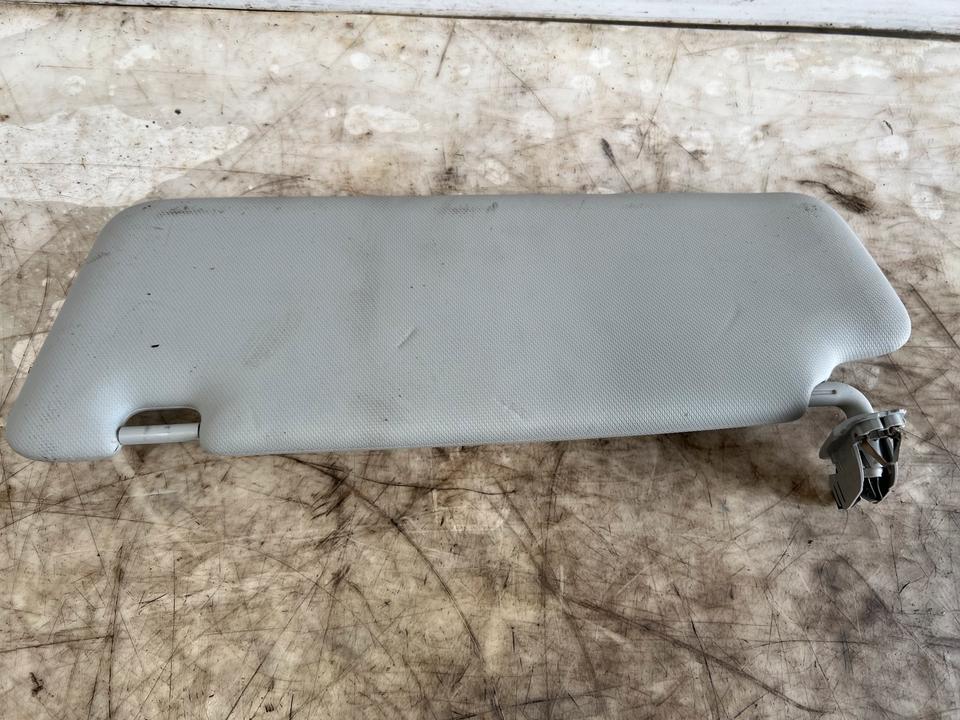 Audi A3 8V Sonnenblende Schutzblende – Bild 10