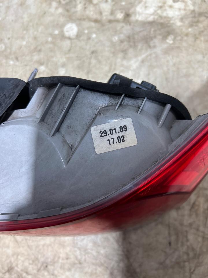 BMW 3er E92 Heckleuchte Rückleuchte Leuchte Hinten – Bild 7