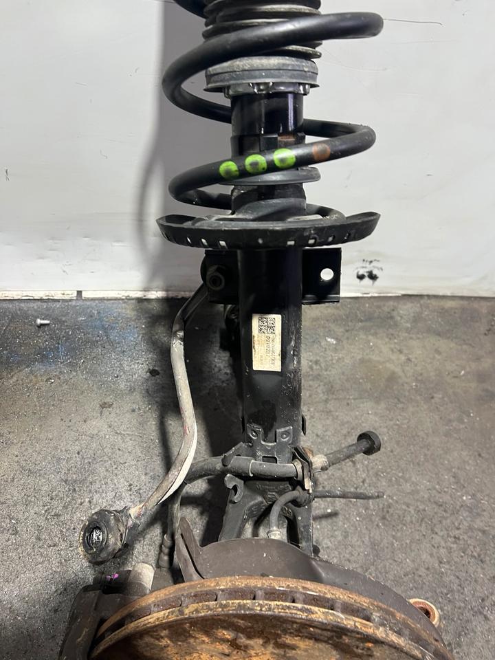 VW Polo 6R Audi A1 8X Achsschenkel Radnabe Bremssattel Vorne – Bild 15