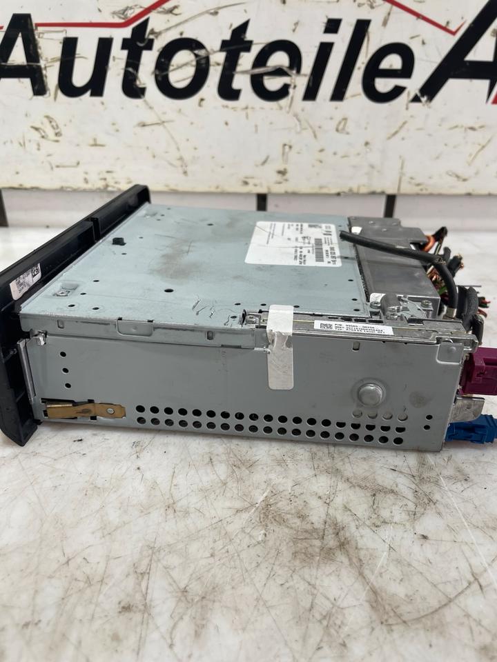 Audi A4 B9 8W Radio CD Player Navigation 8W0035897B – Bild 5