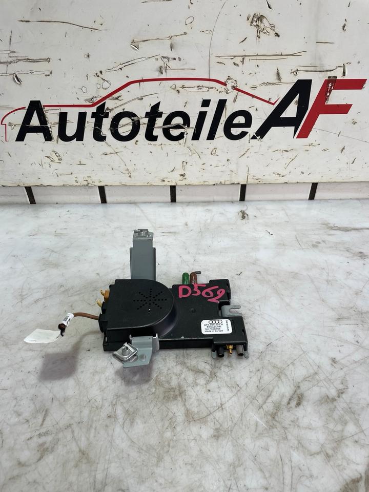 Audi A3 8P Antennenverstärker Radioantenne Verstärker 8P4035225H