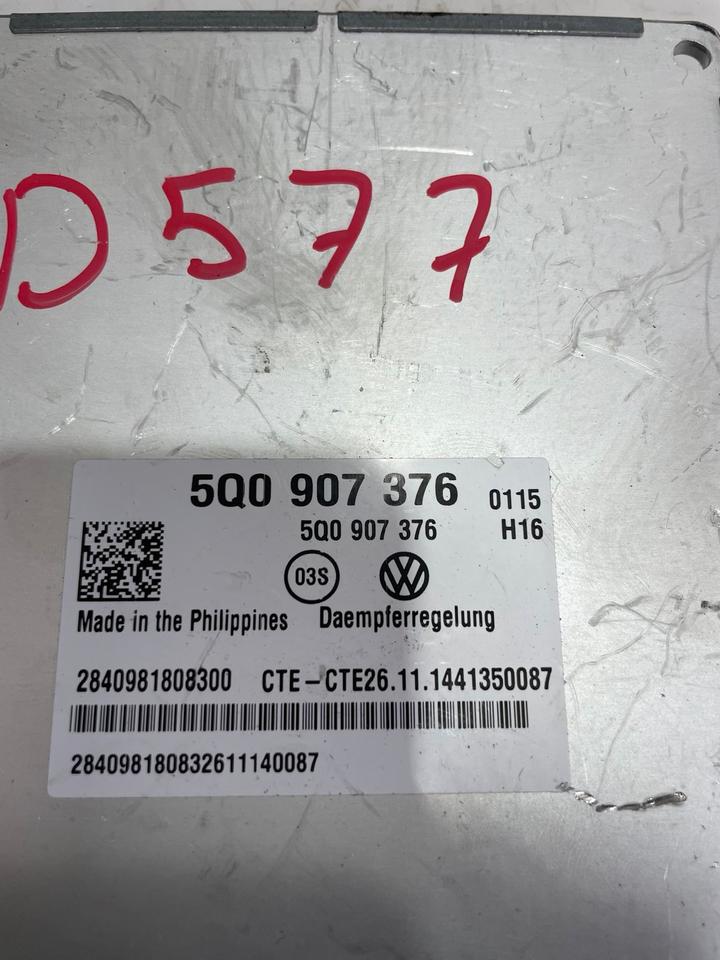 VW Golf 7 VII Fahrwerk Steuergerät Dämpferregelung 5G0907376 – Bild 3