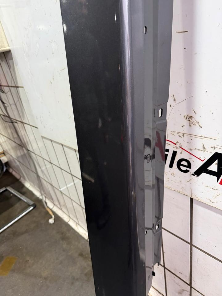 BMW 2er F46 Seitenschweller Schweller Rechts B39 – Bild 5