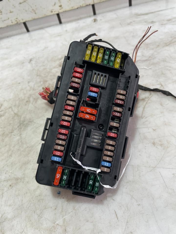 BMW 1er F20 F21 REM Sicherungskasten Steuergerät 922487903 – Bild 4