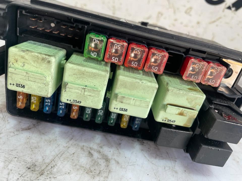 Mini Cooper R55 R56 R57 Sicherungskasten Stromverteiler 6906604 – Bild 2