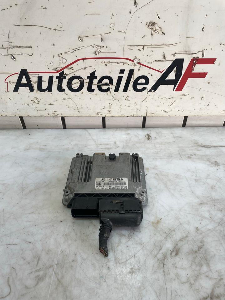VW Audi Motorsteuergerät Steuergerät ECU 06F906056EK
