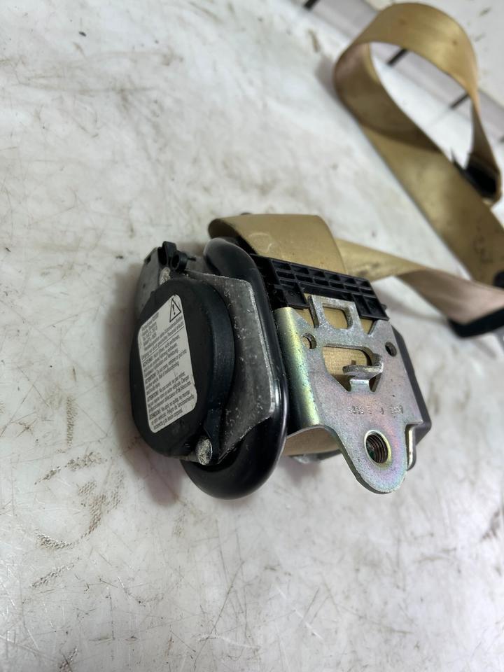 Audi A3 8P Gurt Sicherheitsgurt Vorne 8P4857705C 8P4857706D – Bild 4