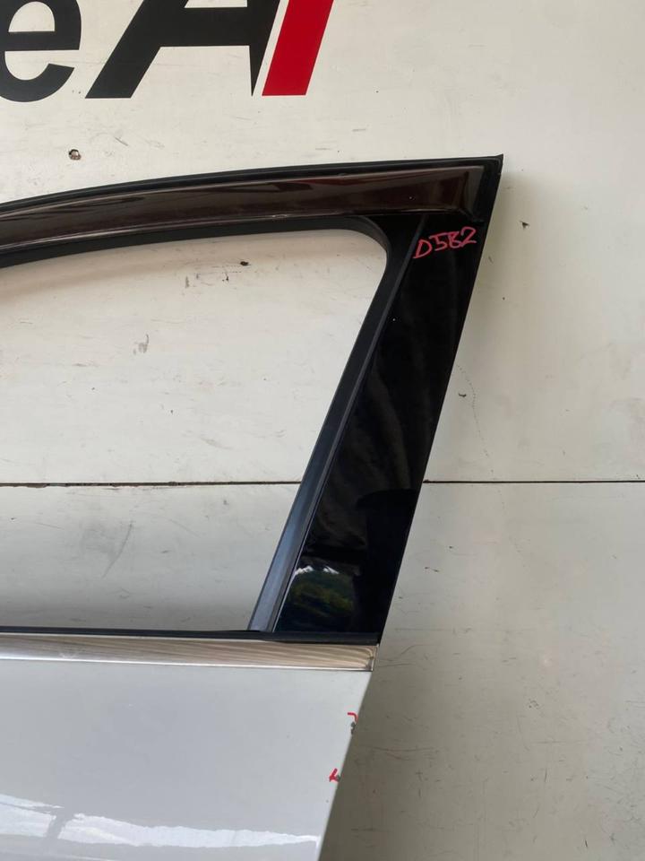 Audi A4 B8 8K Fahrertür Tür Vorne Links LY9C – Bild 8