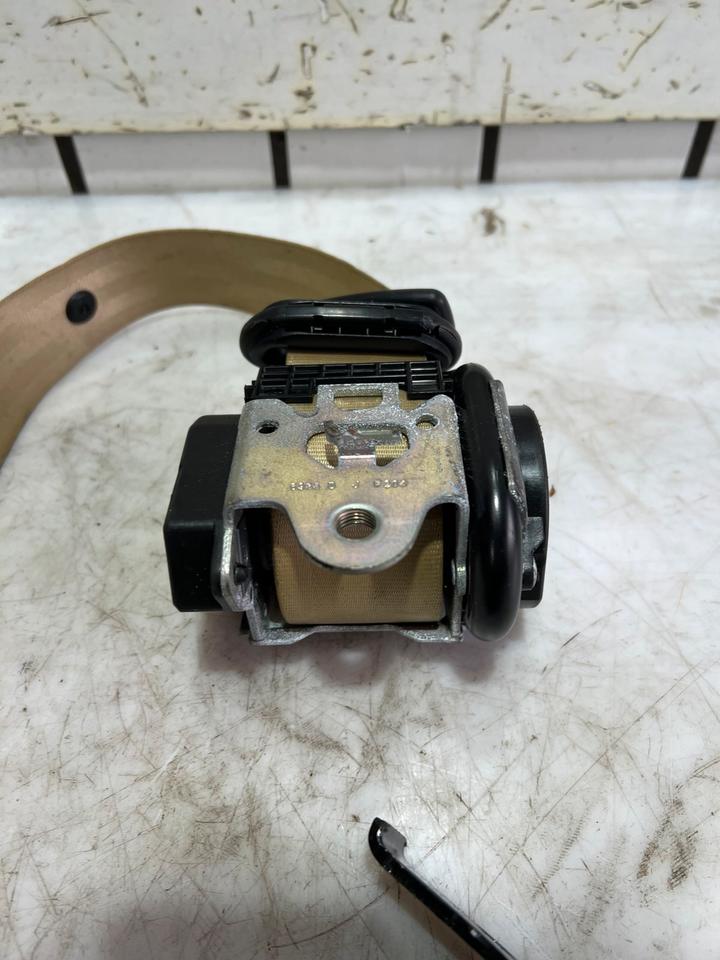 Audi A3 8P Gurt Sicherheitsgurt Vorne 8P4857705C 8P4857706D – Bild 10