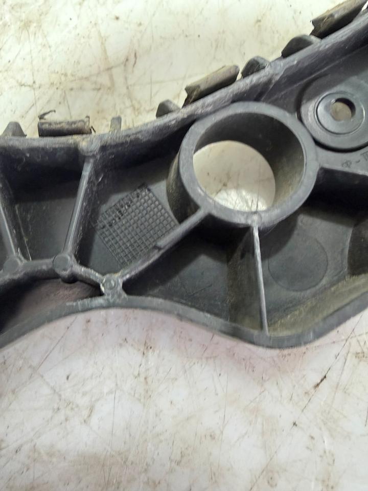 VW Passat CC B6 3C Stoßstange Halter Vorne 3C8807183A 3C8807184A – Bild 11