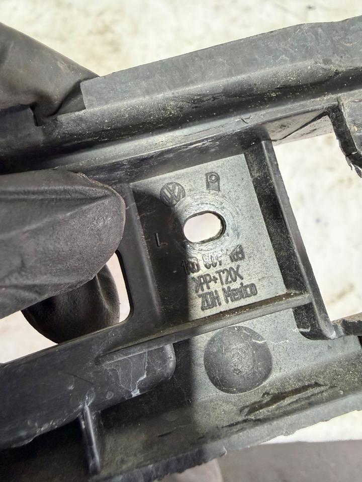 VW Golf 5 V Stoßstange Träger Halter Vorne 1K0807163 1K0807164 – Bild 7