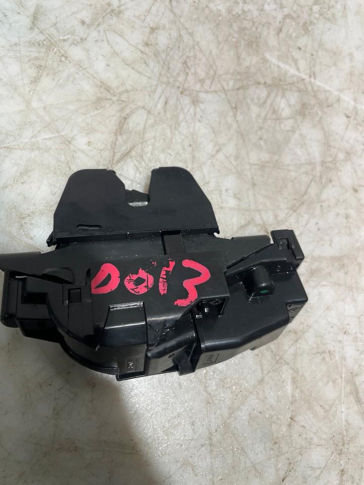 Peugeot 308 I T7 Heckklappenschloss Schloss Hinten 9660403000 – Bild 3