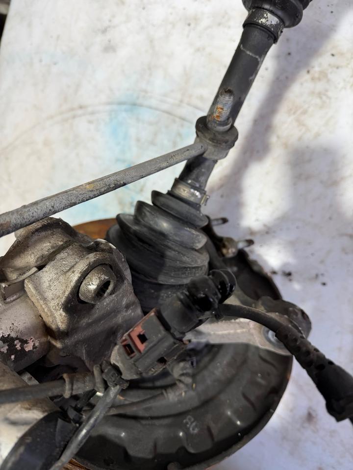 VW Passat B6 3C CC Achsschenkel Radnabe Achse Träger Vorne – Bild 18