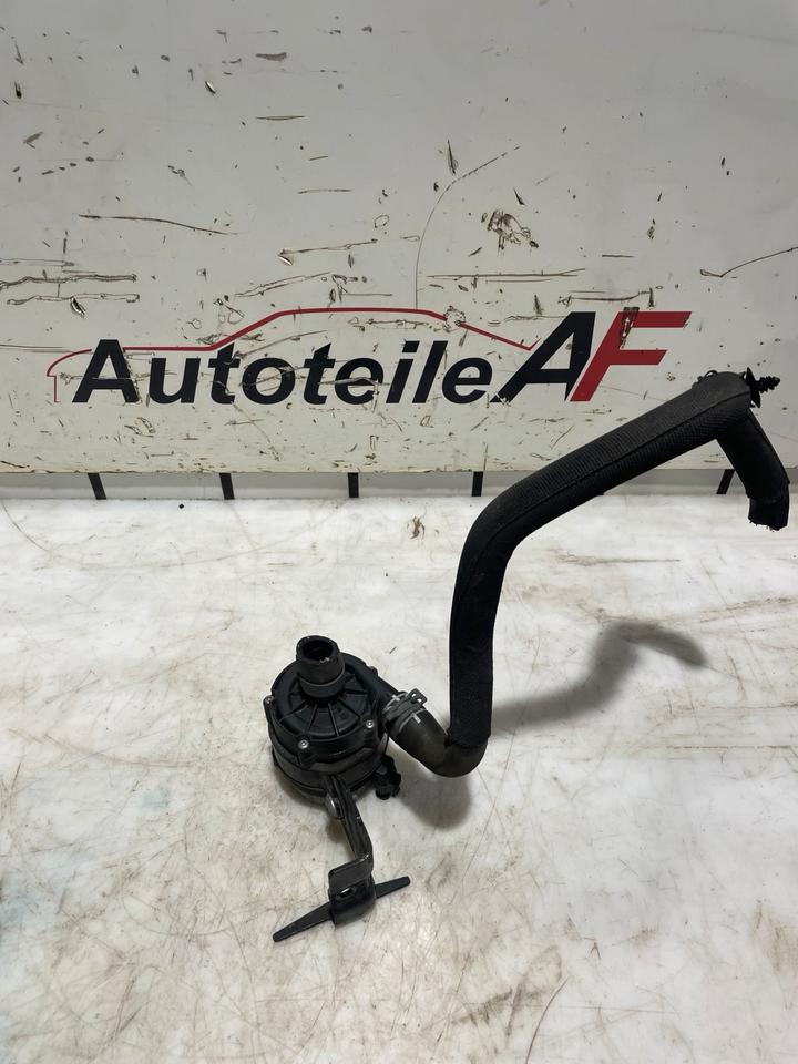 Audi A3 8V Zusatzwasserpumpe Wasserpumpe 5Q0121093EE