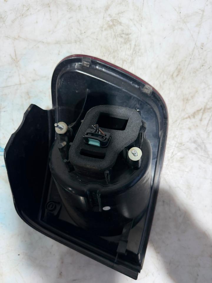 VW Golf 5 V Plus Rückleuchte Heckleuchte Außenleuchte Hinten – Bild 14