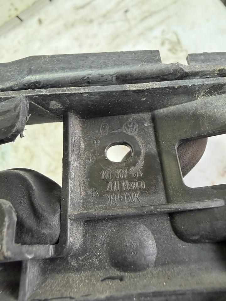 VW Golf 5 V Stoßstange Träger Halter Vorne 1K0807163 1K0807164 – Bild 11