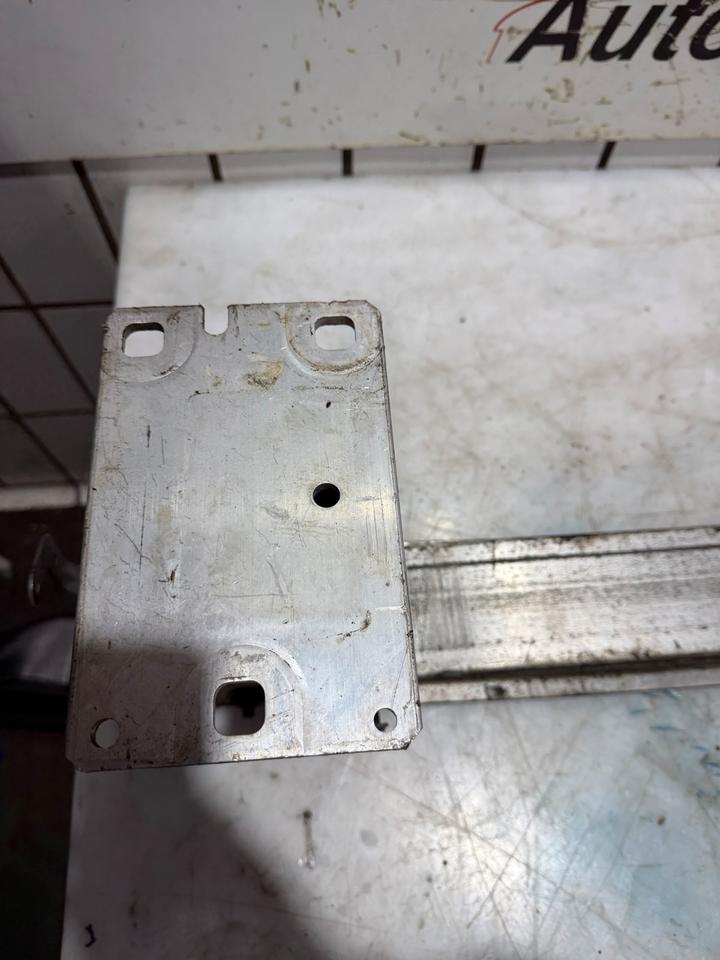 Audi A4 B8 8K Stoßstangenträger Aufprallträger Vorne 8K0807113 – Bild 10