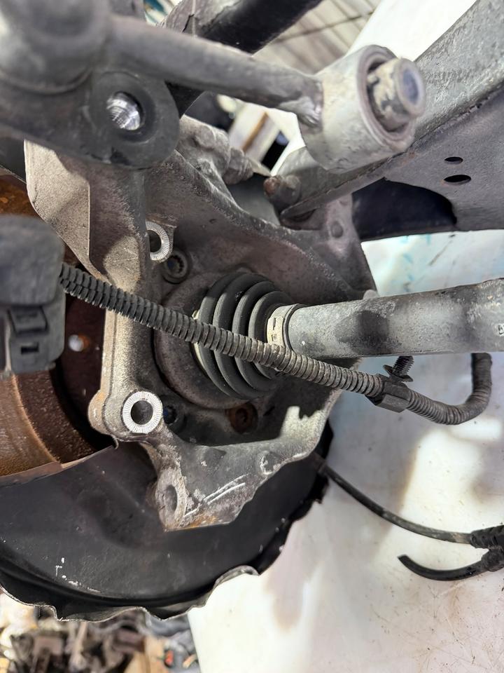 VW Passat B6 3C CC Achsschenkel Radnabe Achse Träger Hinten – Bild 7