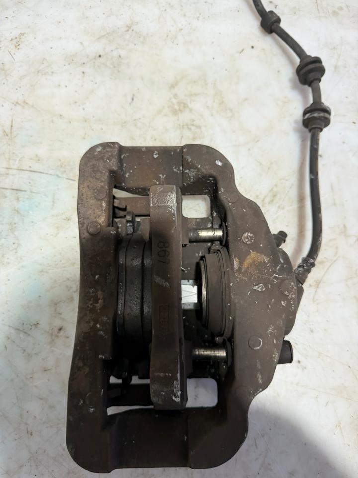 BMW 3er E90 E91 E92 E93 N53 Bremssattel Bremse Vorne Links – Bild 11