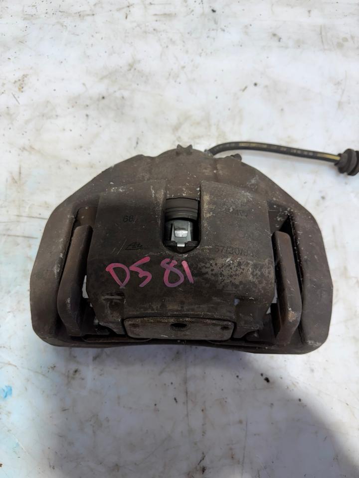 BMW 3er E90 E91 E92 E93 N53 Bremssattel Bremse Vorne Links – Bild 8